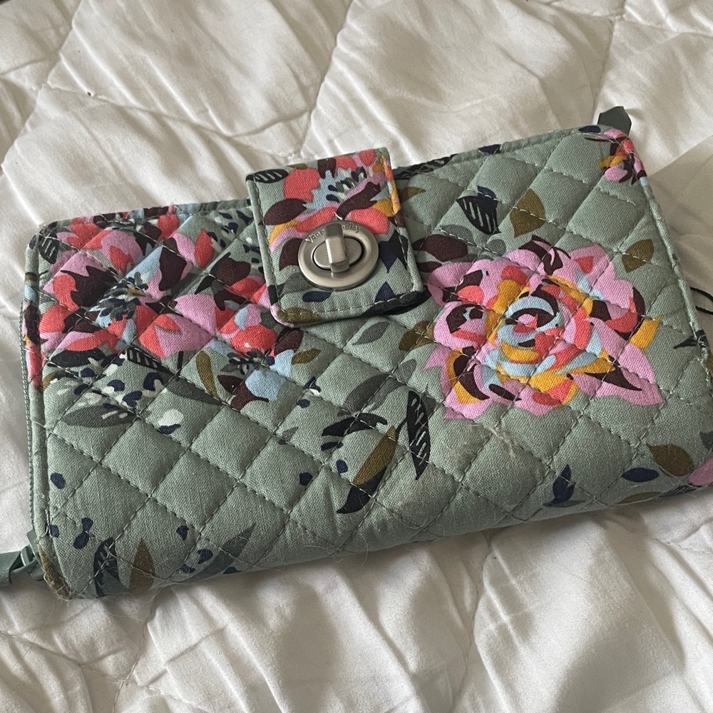 Vera Bradley Green Floral Quilted Wallet